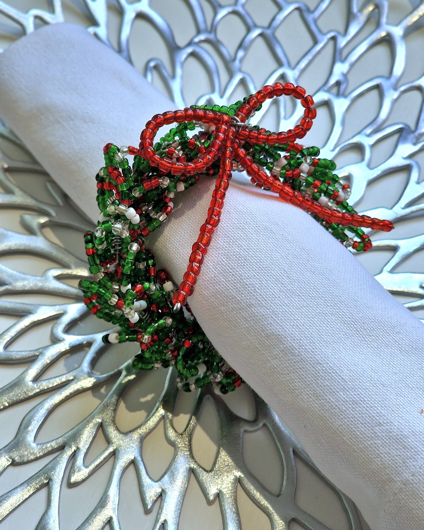 Green & White Beaded Napkin Ring